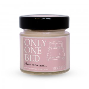 Ароматна свещ Only One Bed