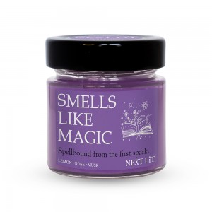 Ароматна свещ Smells Like Magic